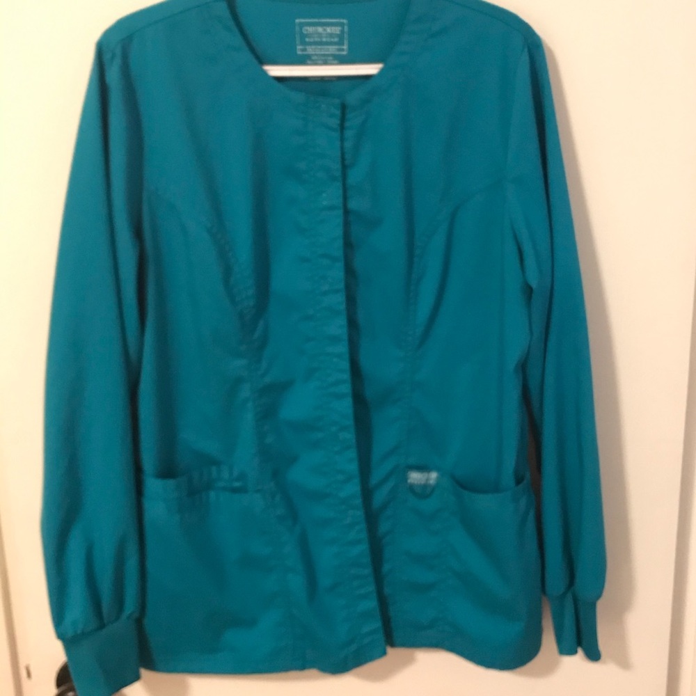 Cherokee Workwear Teal Scrub jacket. Size M. NEVER WORN